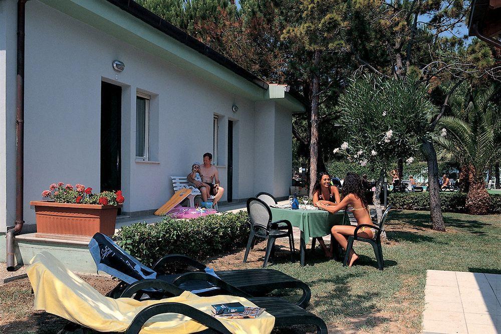 Hotel Acquario Vasto Buitenkant foto