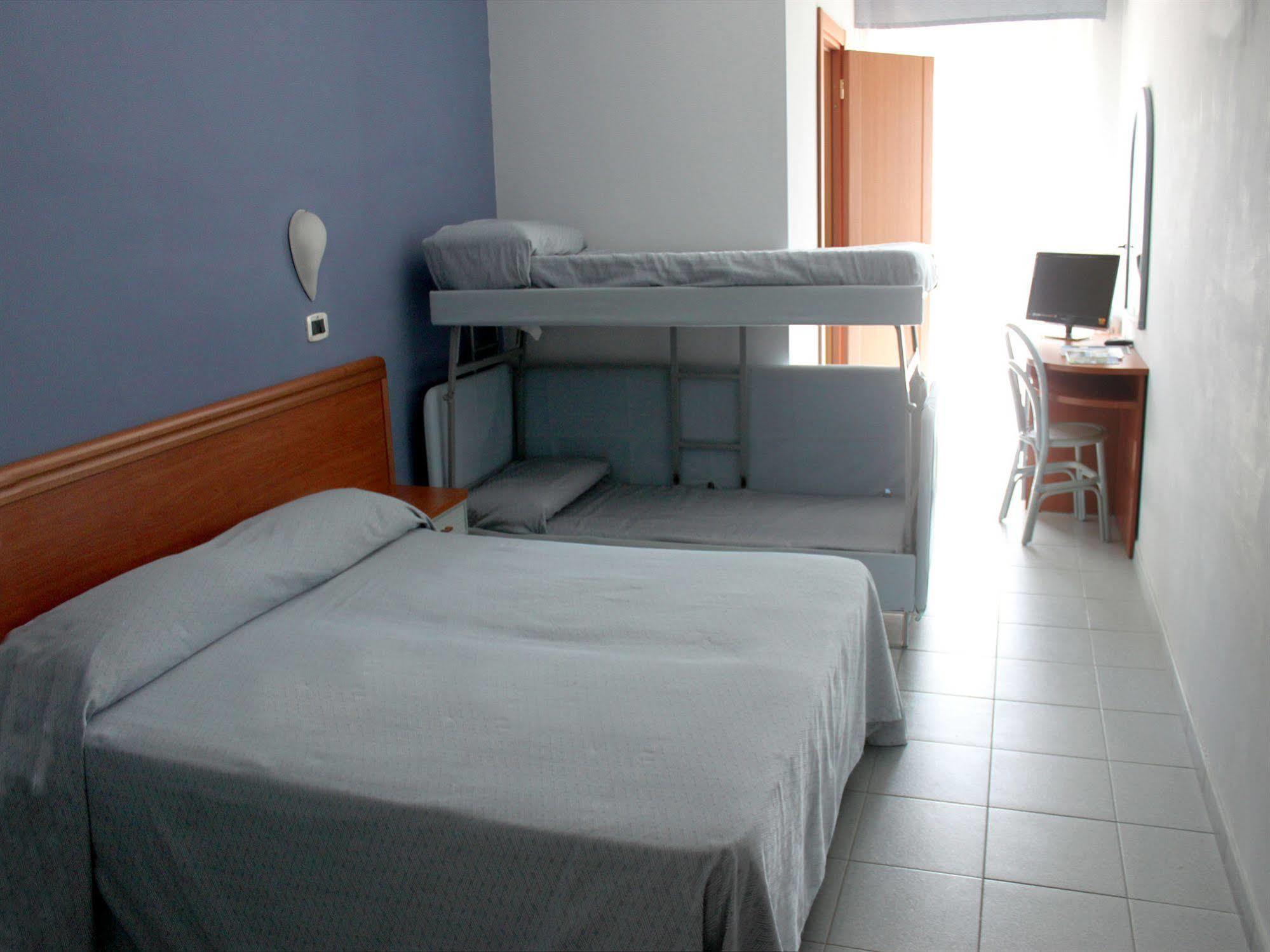 Hotel Acquario Vasto Buitenkant foto
