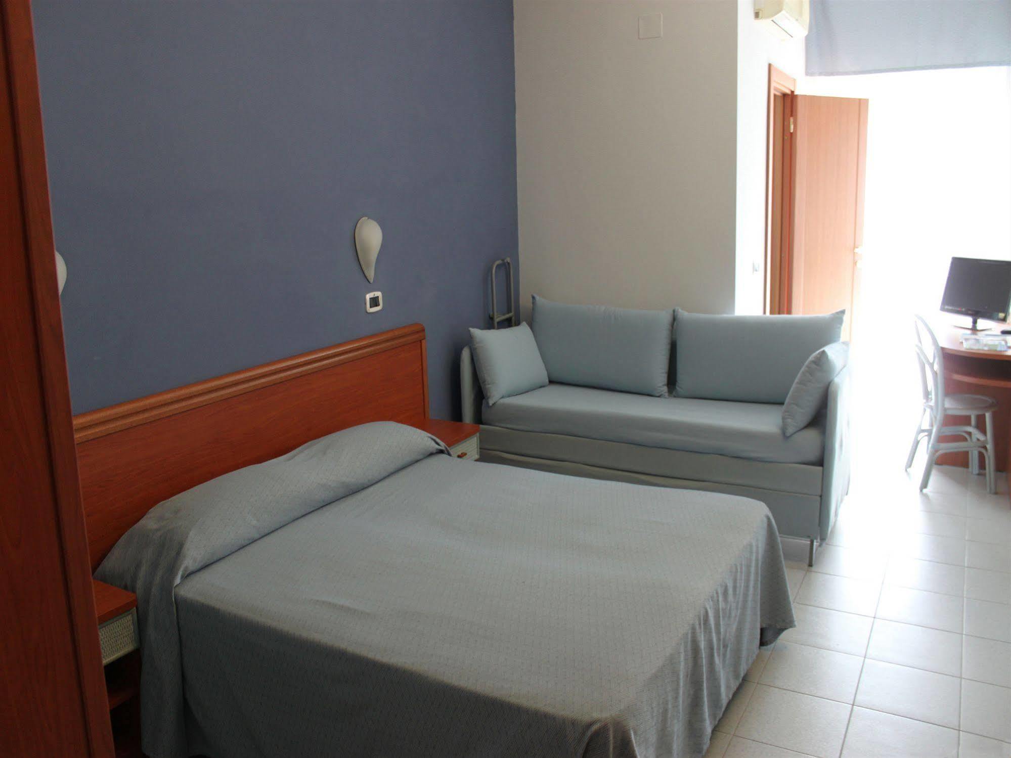 Hotel Acquario Vasto Buitenkant foto